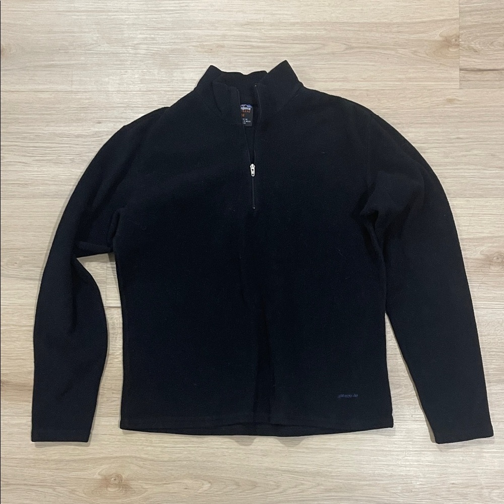 Patagonia Men's Black Zip-Up Sweater